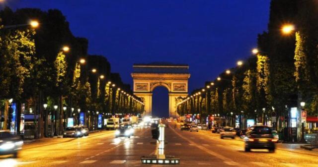 Appartement Cozy: 10/15 Min Des Champs Elysee サルトルーヴィル エクステリア 写真
